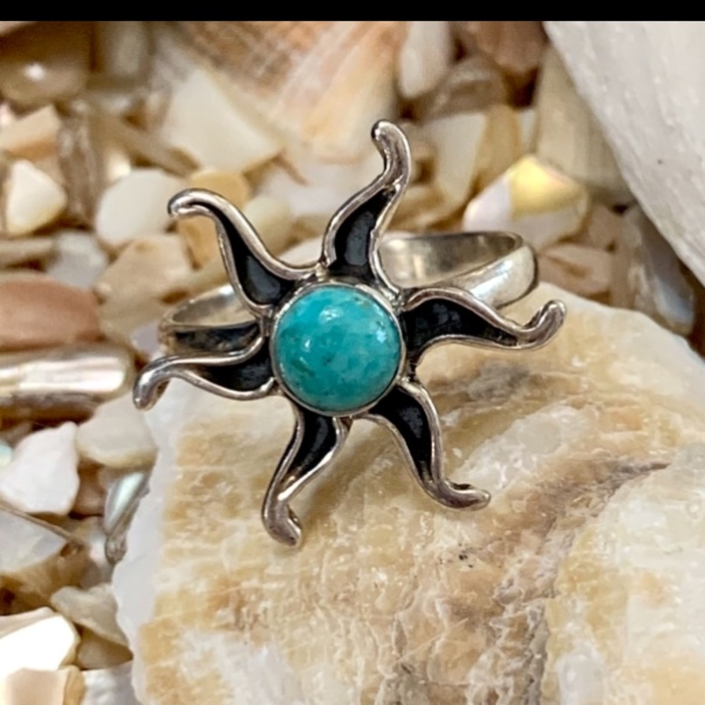 Southwestern Sunburst Turquoise & Sterling Silver Ring